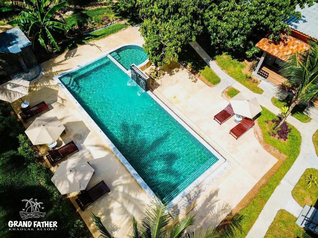 קאו לק Grandfather Khaolak Resort מראה חיצוני תמונה